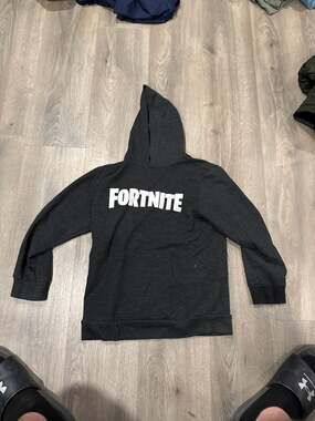 Fortnite Boys Logo Pullover Hoodie Black Heather Graphic Sweatshirt